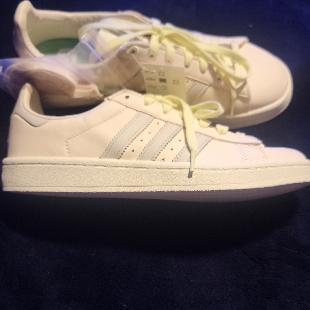 adidas White Sneakers with Pale Yellow Laces and Green Insole